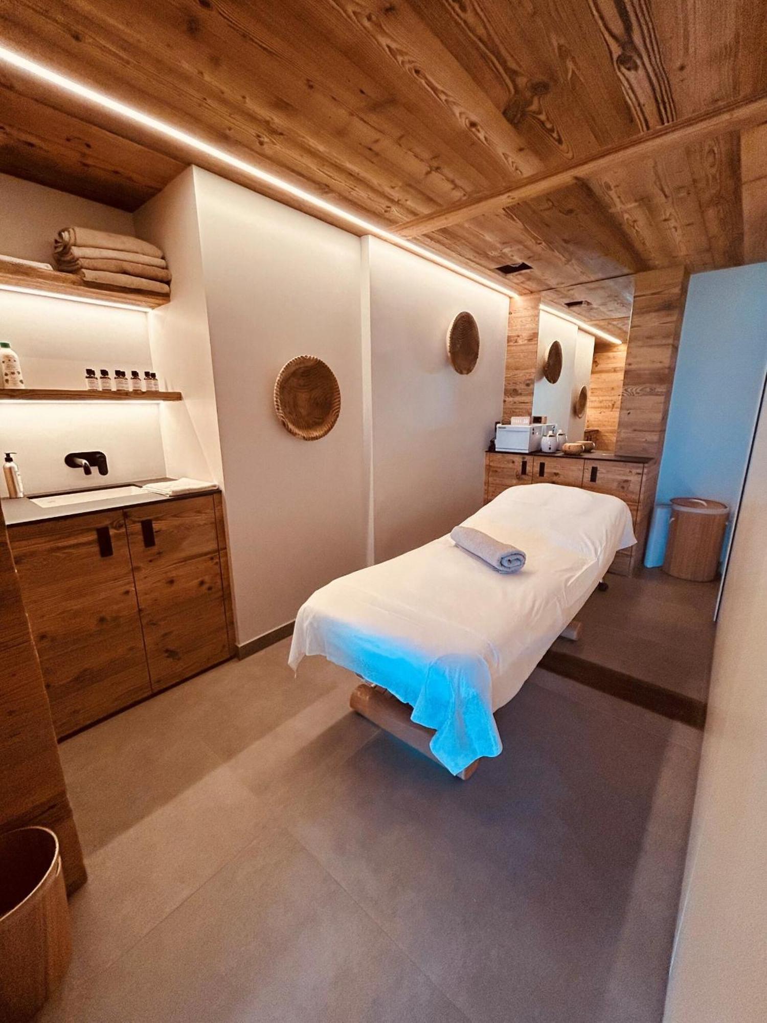 Mad Retreat Hotel Nendaz Ngoại thất bức ảnh